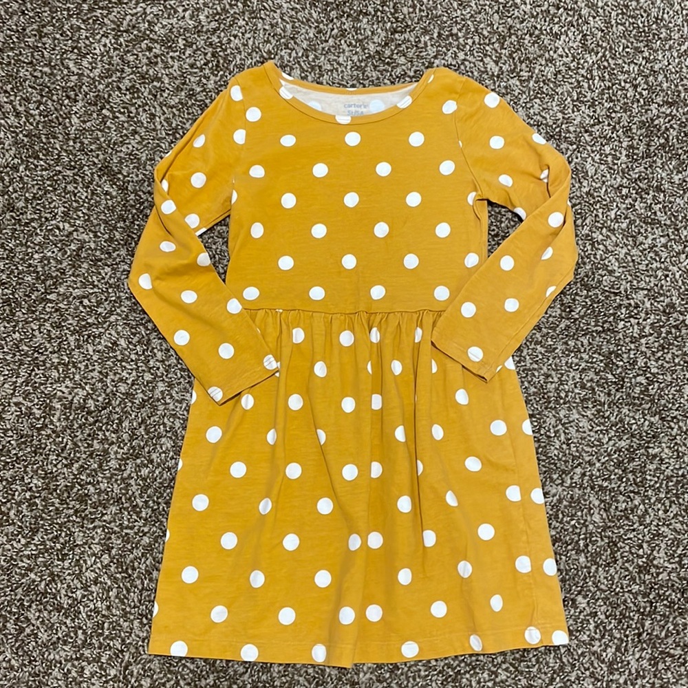 Long sleeved girls dress